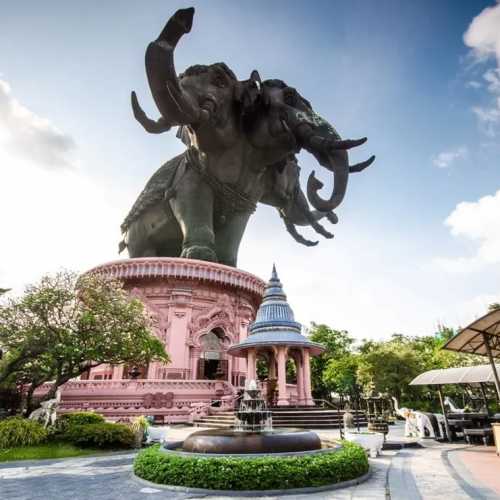 Музей Эраван, Таиланд
