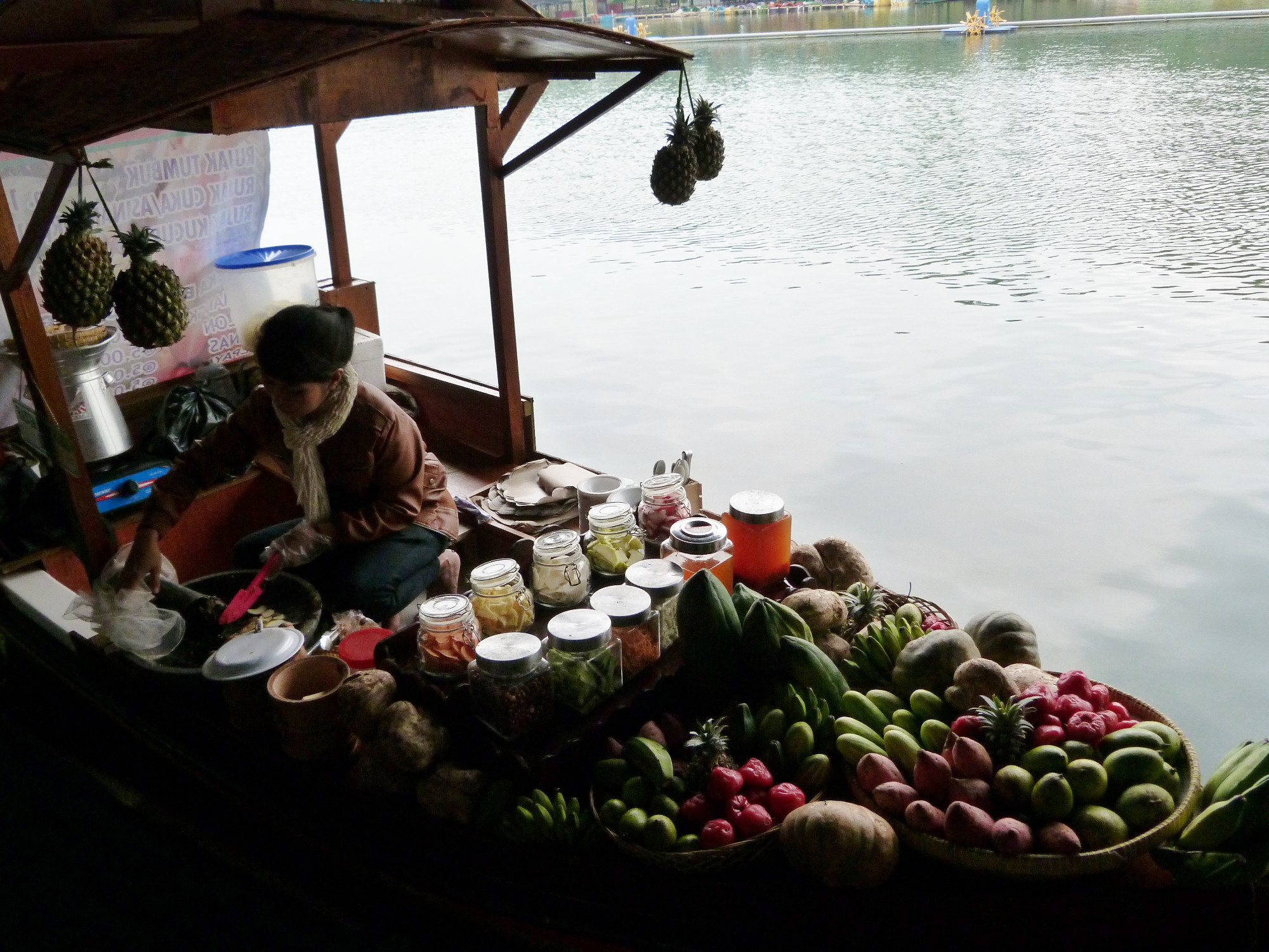 Floating Food Stalls