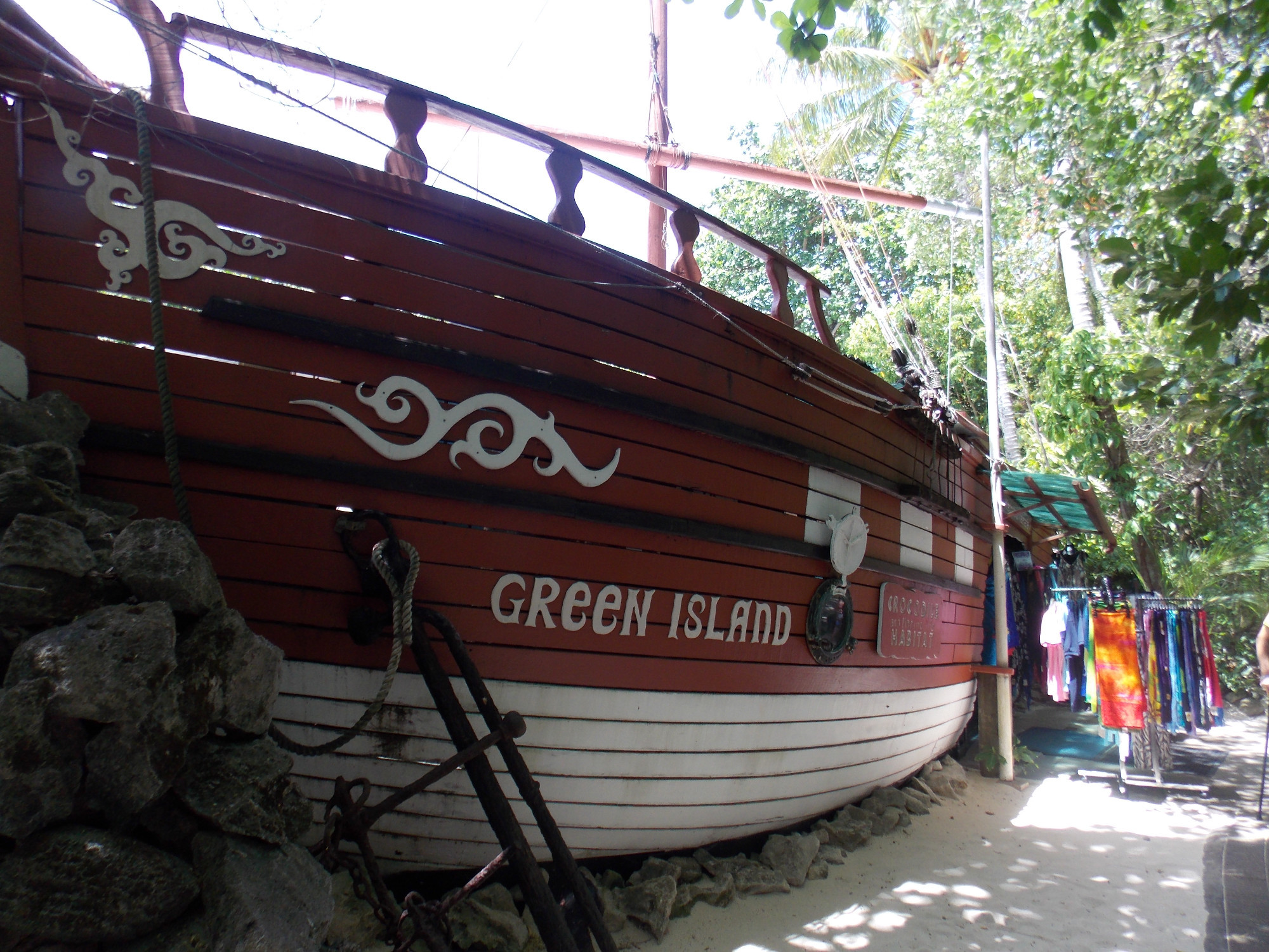 Green Island Souvenier Shop
