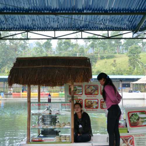 Lembang Floating Market