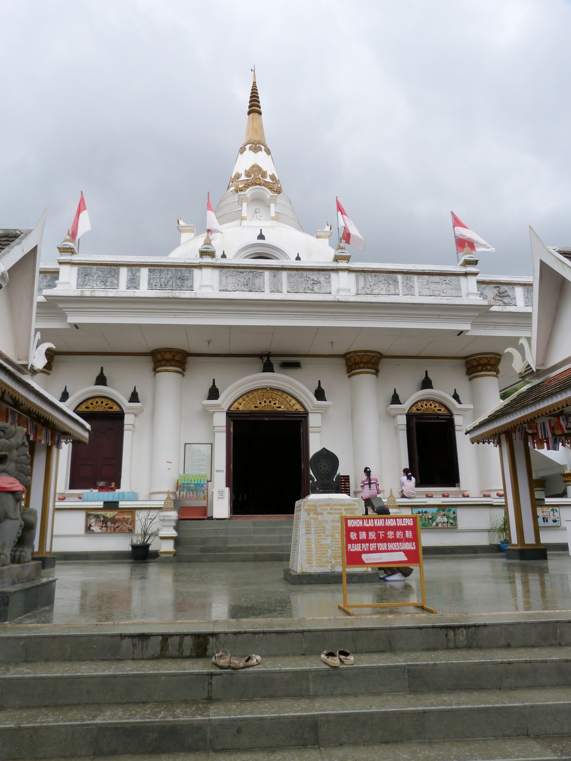 Vipassana Graha Theravada Temple