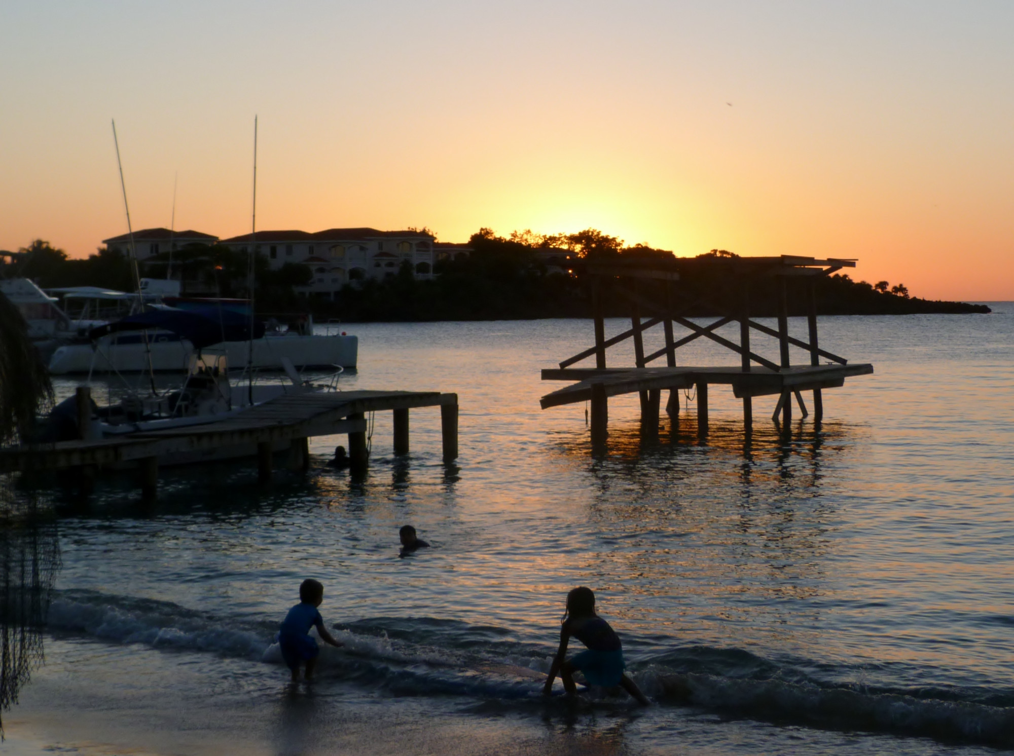 West End, Honduras