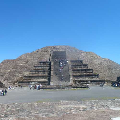 The Pyramid of the Moon