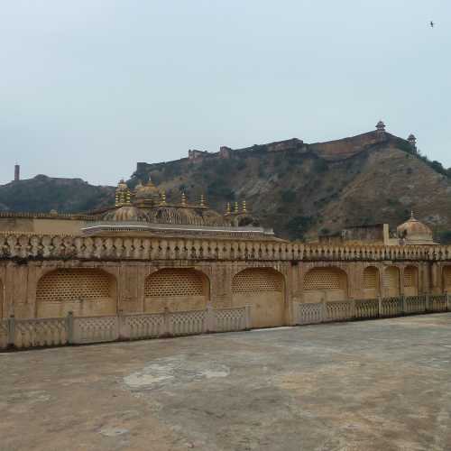 Jaigarh Fort as seen from Amber Fort