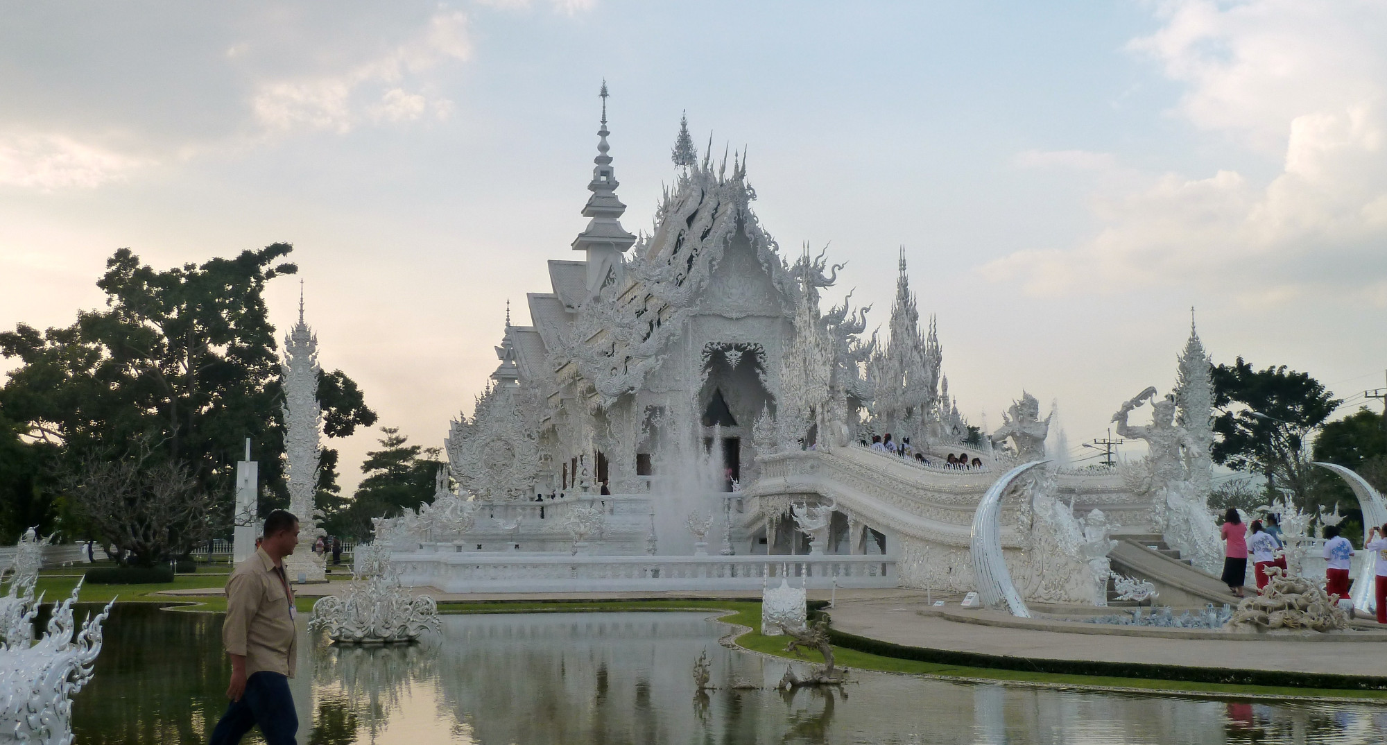 Wat Rong Khun