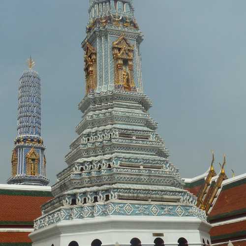 Phra Asada Maha Chedi