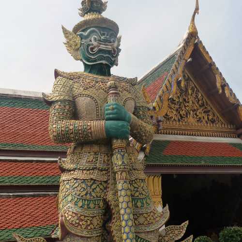 Demon Guard Gate Of The Emerald Buddha