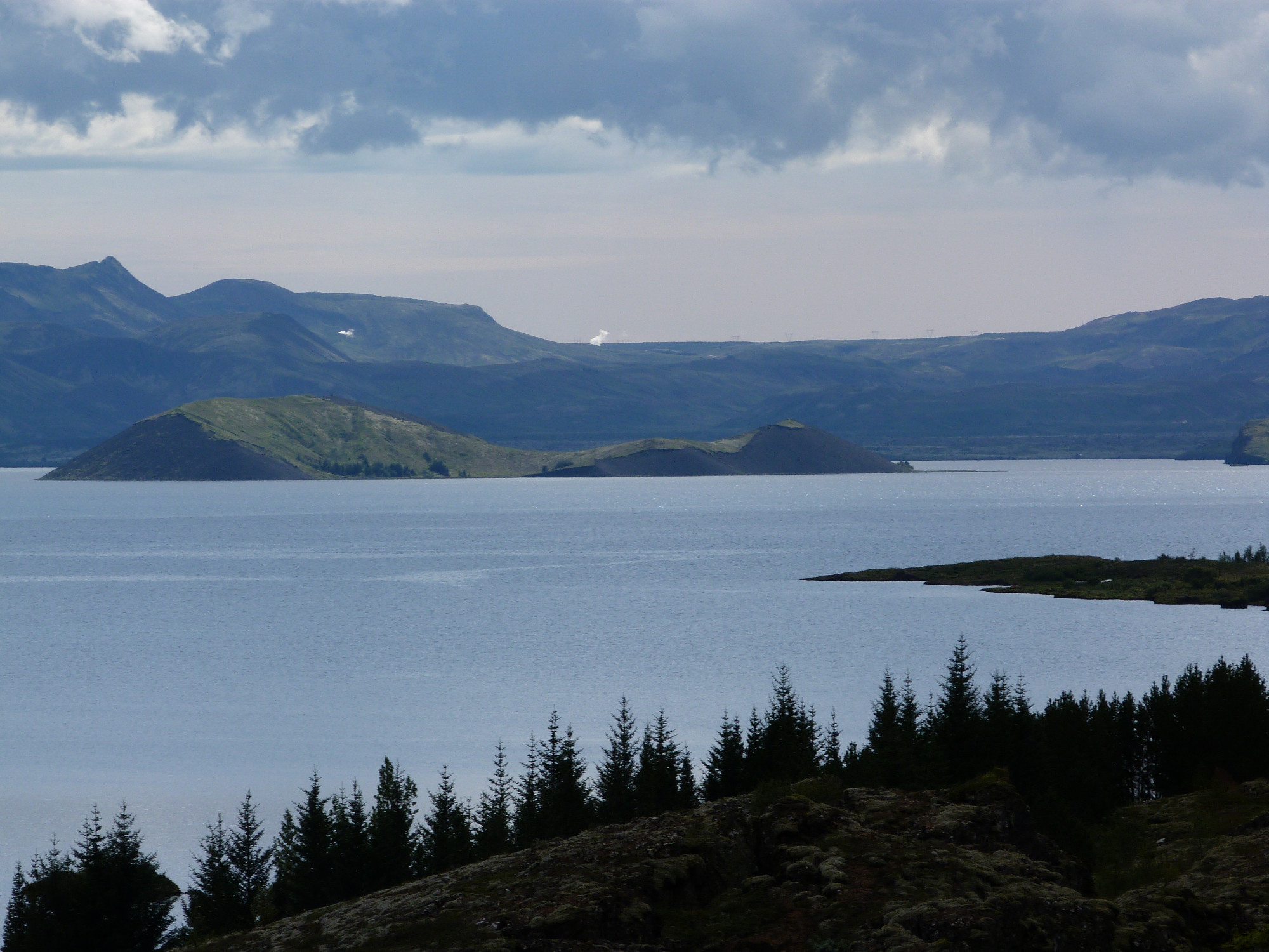Þingvellir lake