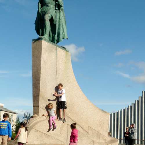 Leif Ericson Monument