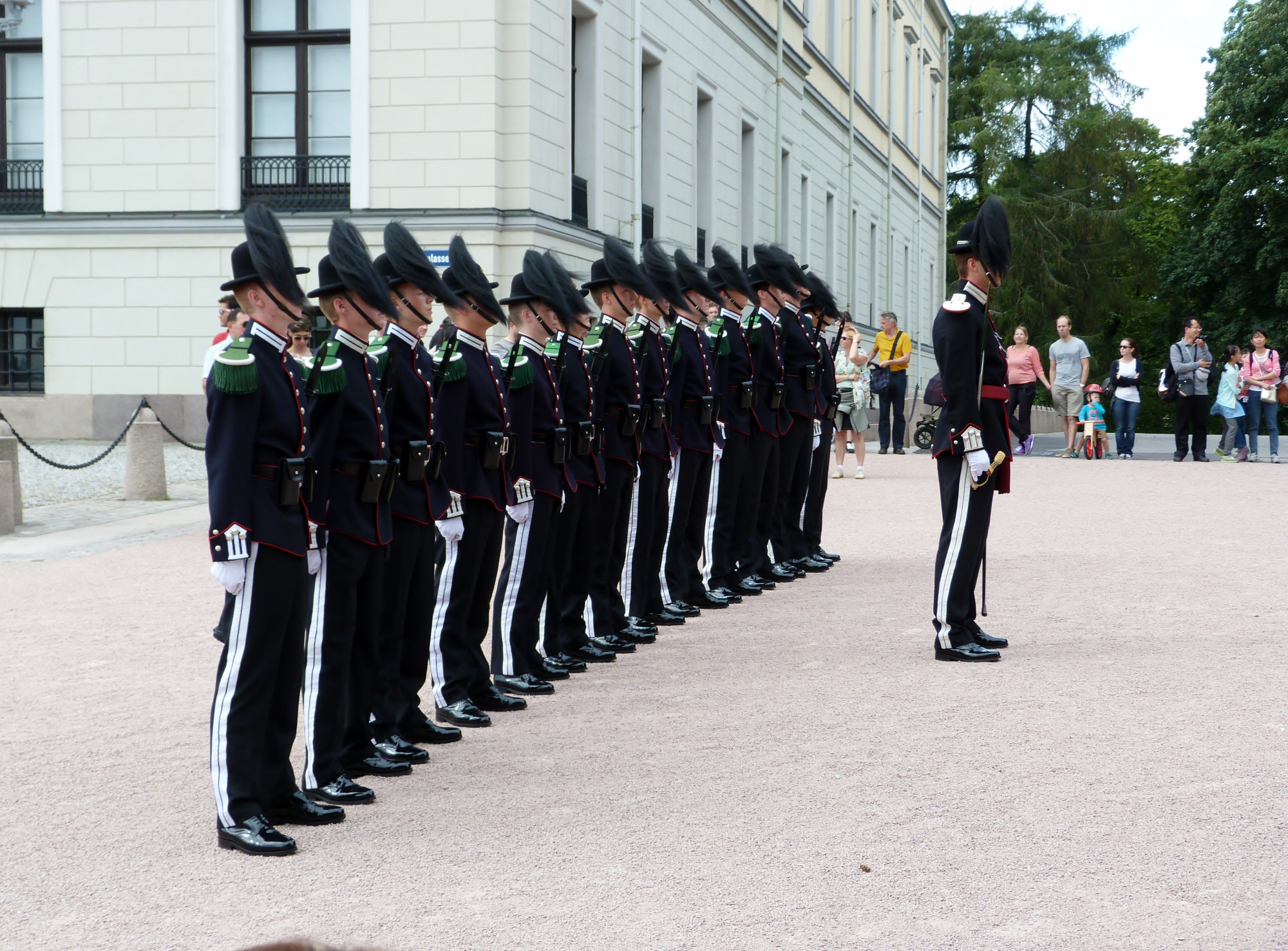 Changing Of The Guard Palace