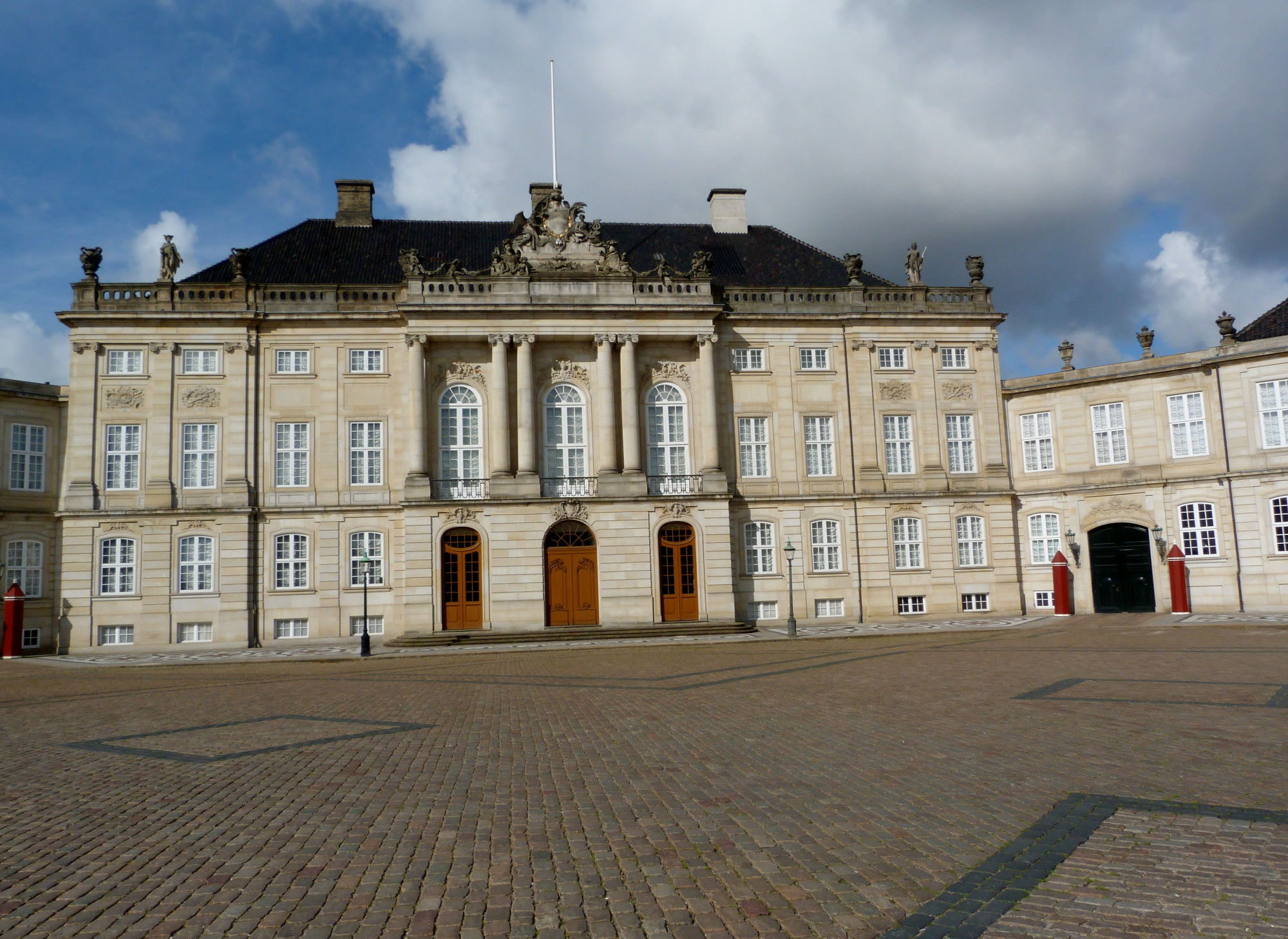 Amalienborg Palace, Дания