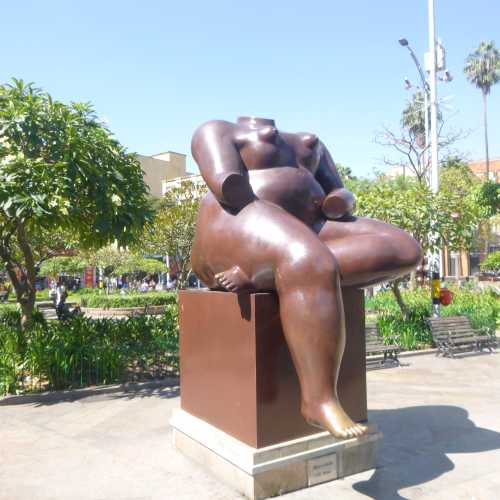 Sculpture by Fernando Boyero Angulo