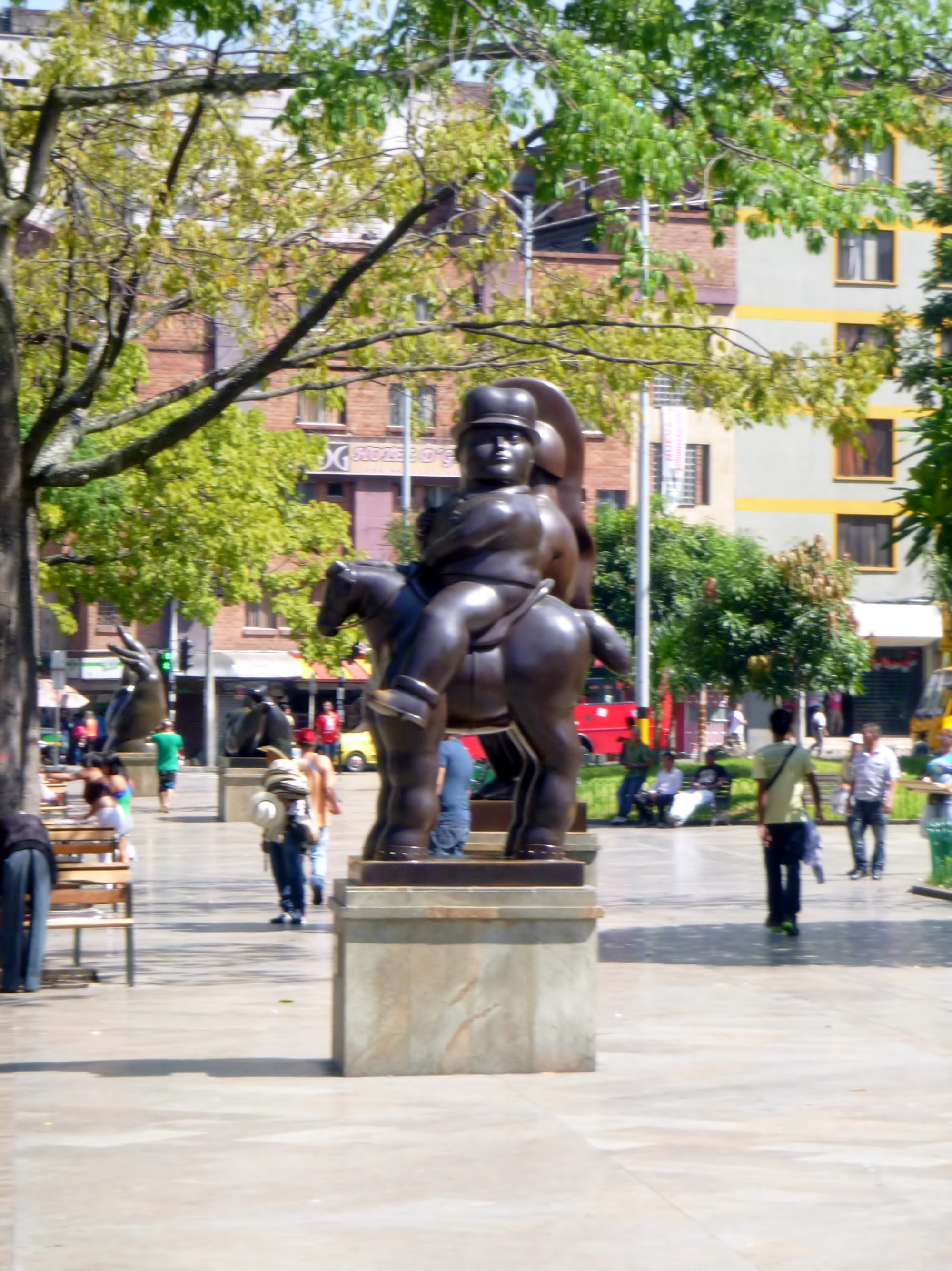 Botero statue Fat Man on Horse