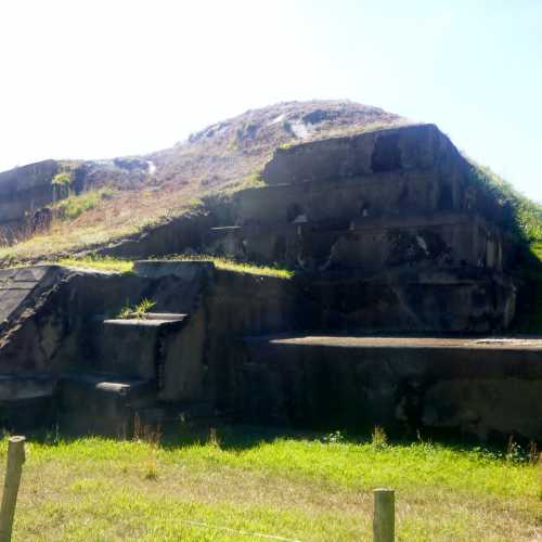 a pre-Columbian Maya farming village
