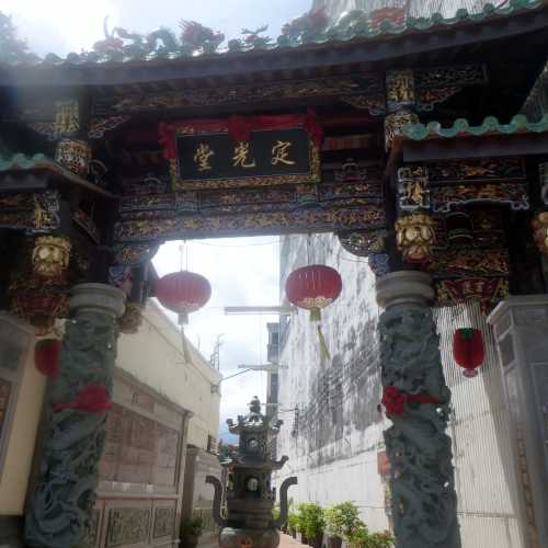 Sangtham Shrine
