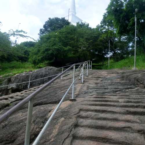 Climb to Maha Seya Stupa.