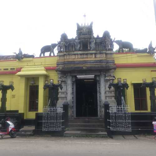 Sri Muthumariamman Temple is the Hindu shrine