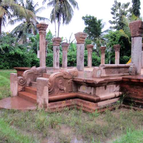 The Ancient city designated World Hertitage Site has numerpus historical Temples and shrines