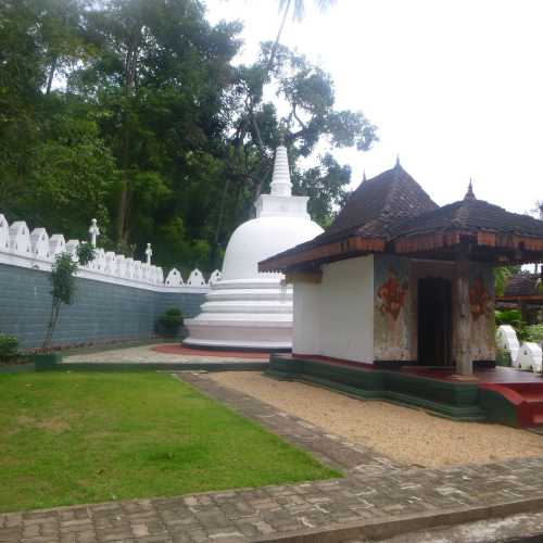Gangarama Viharaya, Sri Lanka