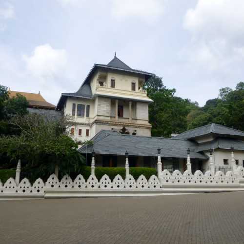 Temple Of The Tooth Royal Palace, Sri Lanka