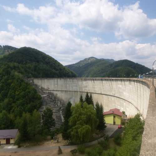 Barajul Paltinu Dam