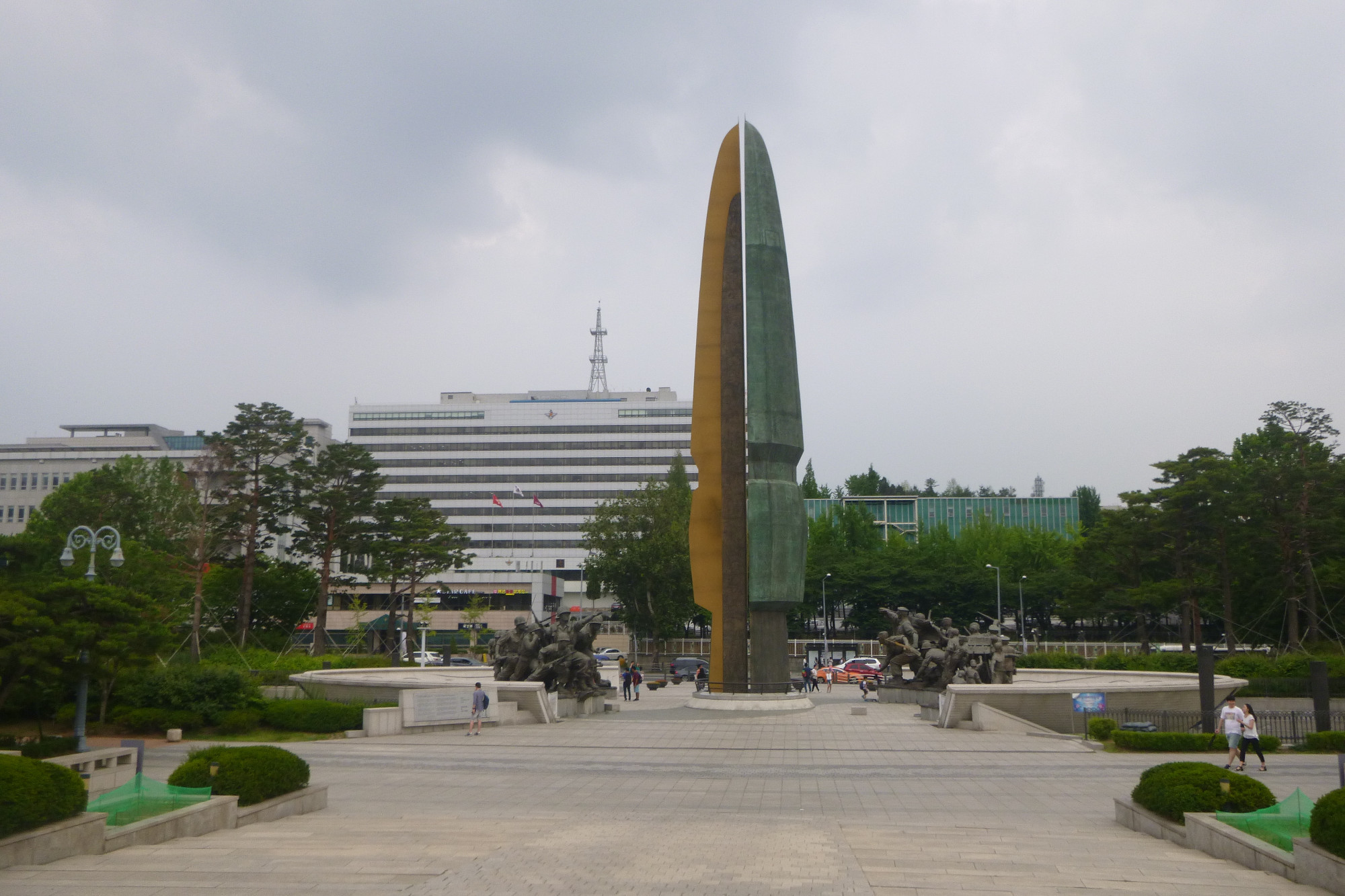 War Memorial of Korea<br/>
The Tower of Korean War. “Symbolizing the image of a bronze sword and a tree of life