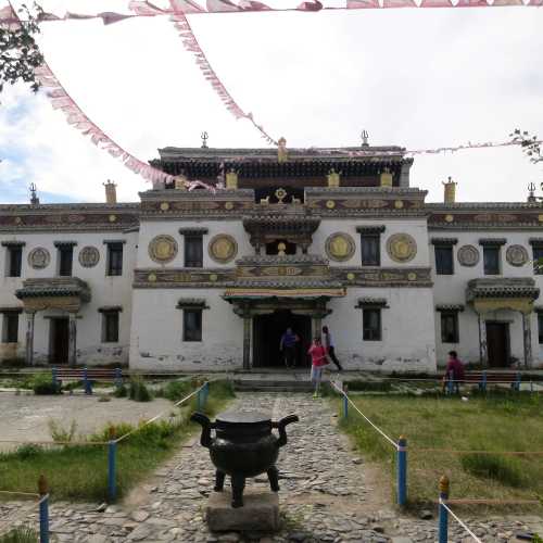 Laviran Temple