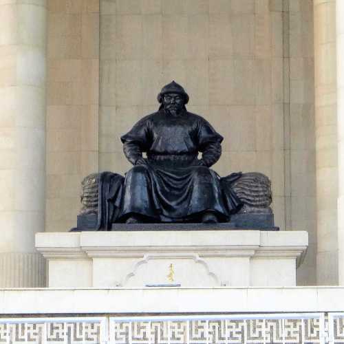 Ögedei Khan Statue
