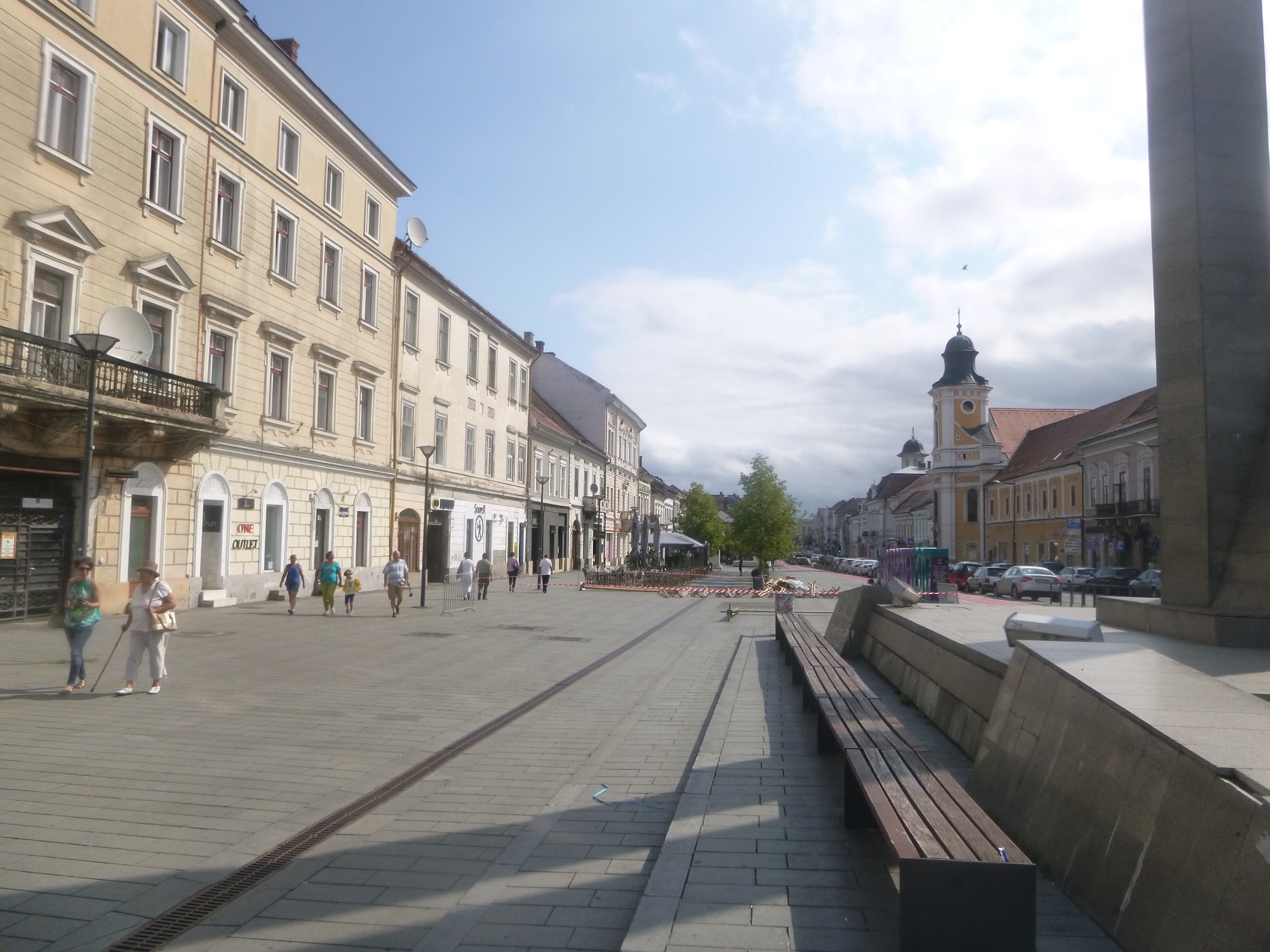 Avenue of Heroes Pedestrian Street