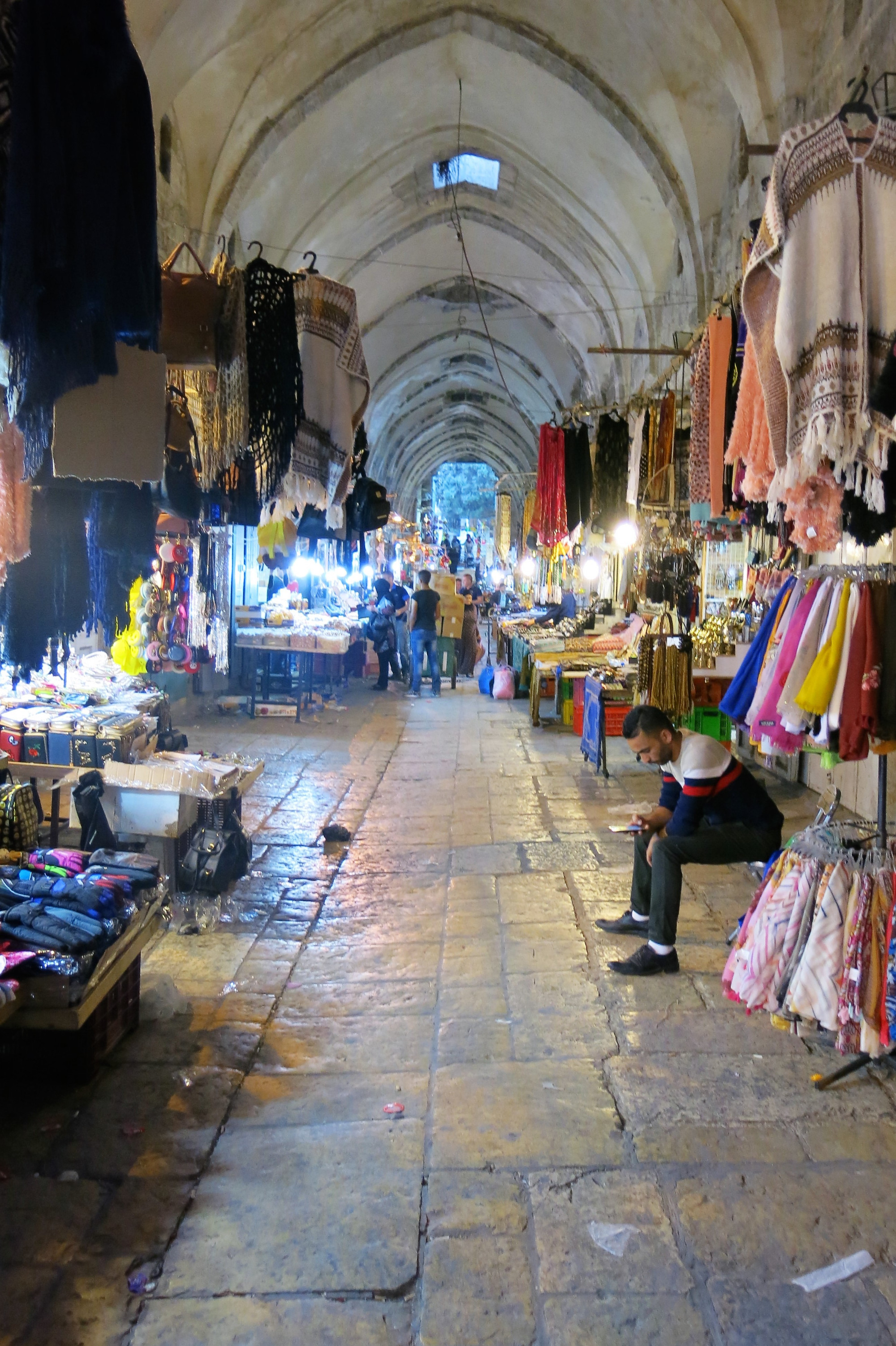 Qattaneen market