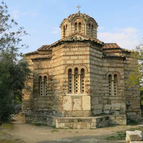 Holy Church of the Holy Apostles of Solakis (10th c.