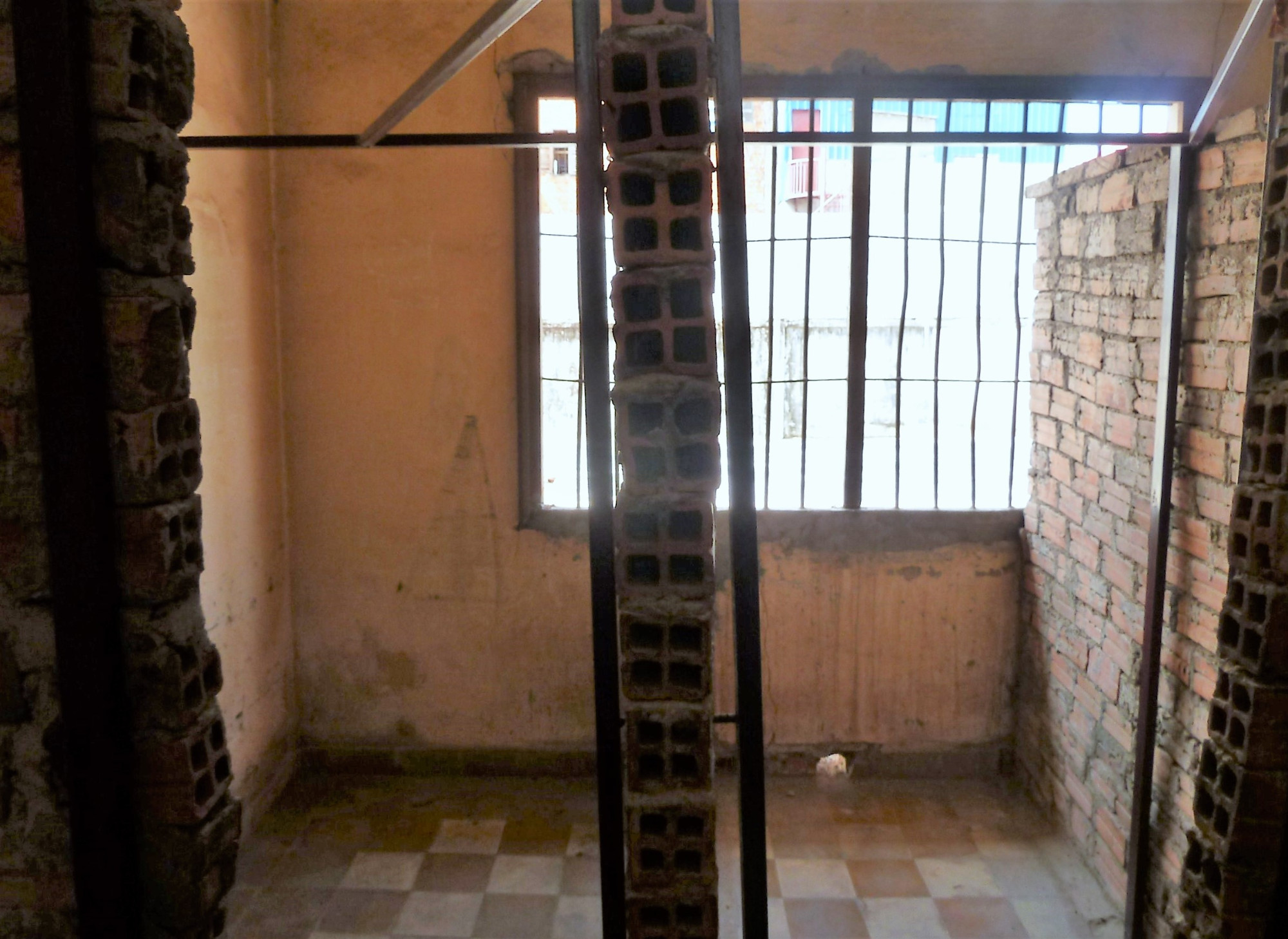 Tuol Sleng Genocide Museum, Камбоджа