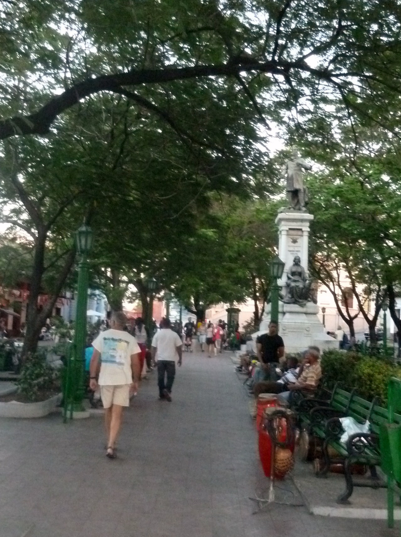 Monument of Francisco Vicente Aguilera on Dolores square 