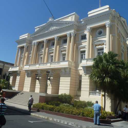 Gobierno Provincial Santiago de Cuba<br/>
City or town hall