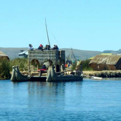 Lake Titicaca Uros Reed Islands