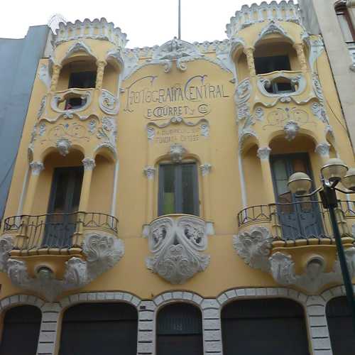 Casa Courret<br/>
Historical Building