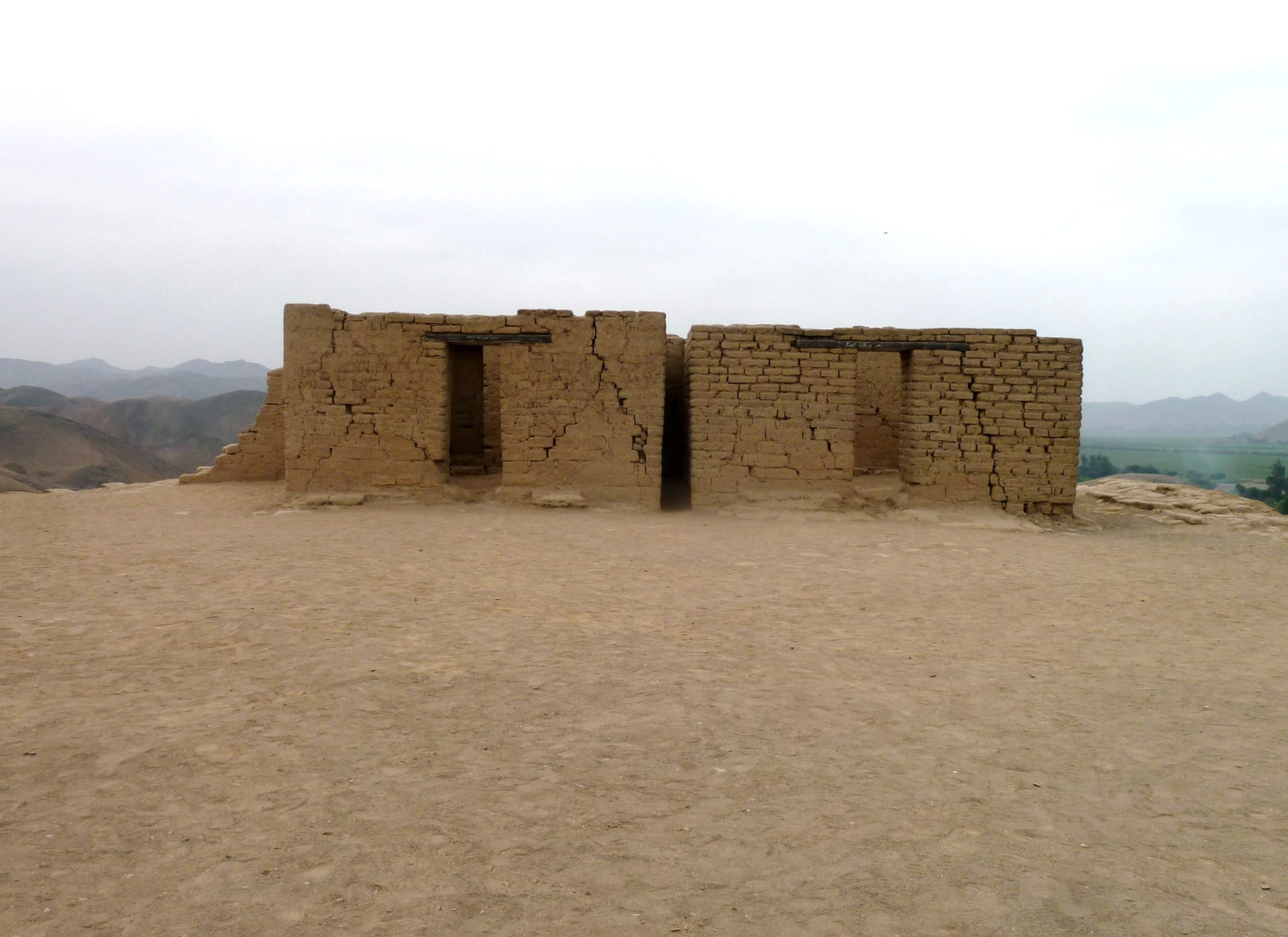 Fortress Paramonga