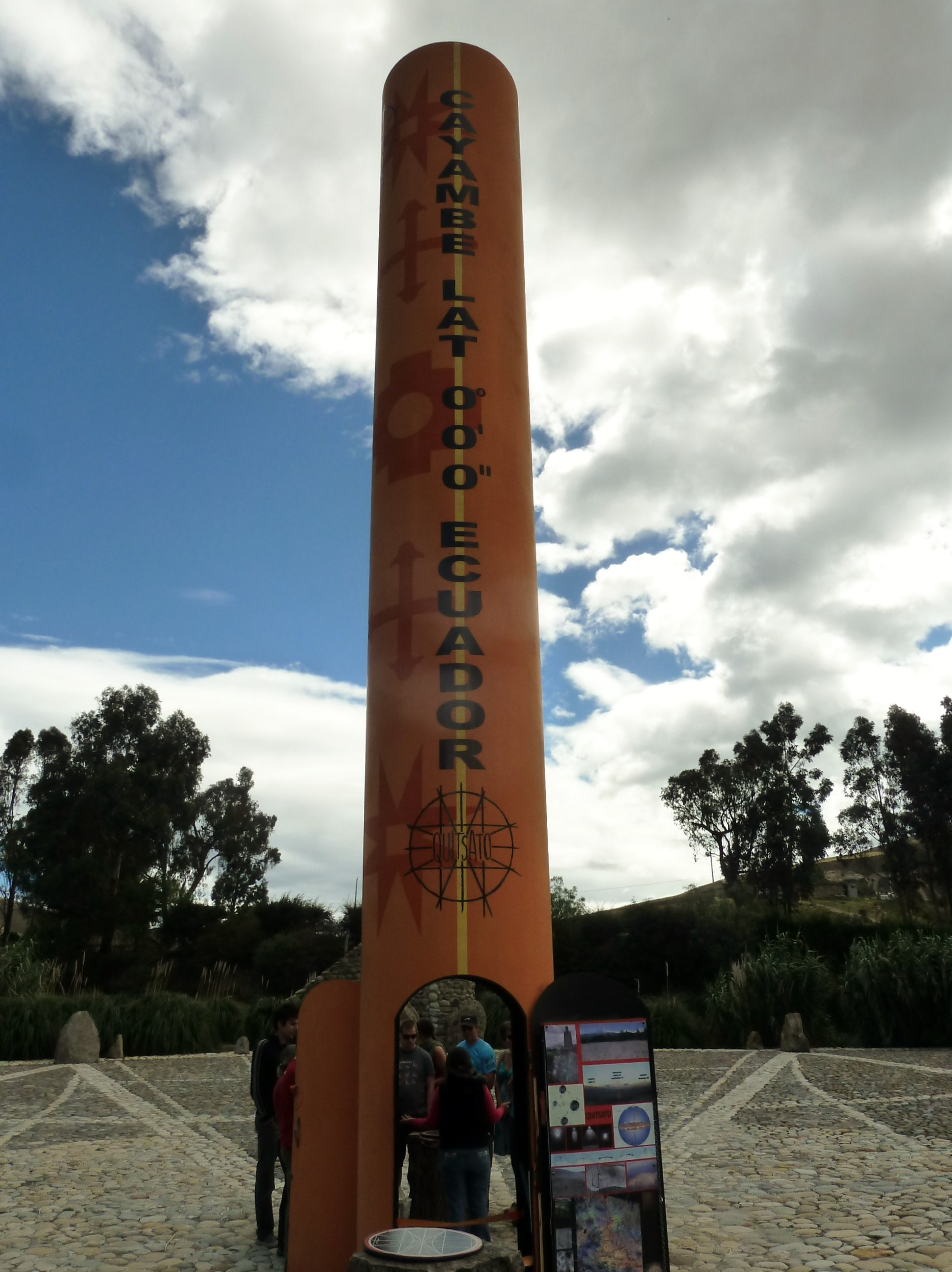 Monument to Equator
