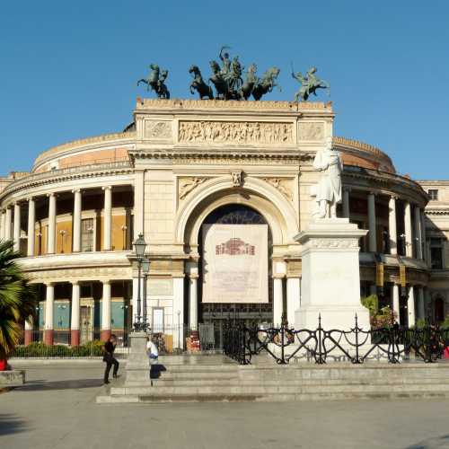 Teatro Politeama Garibaldi