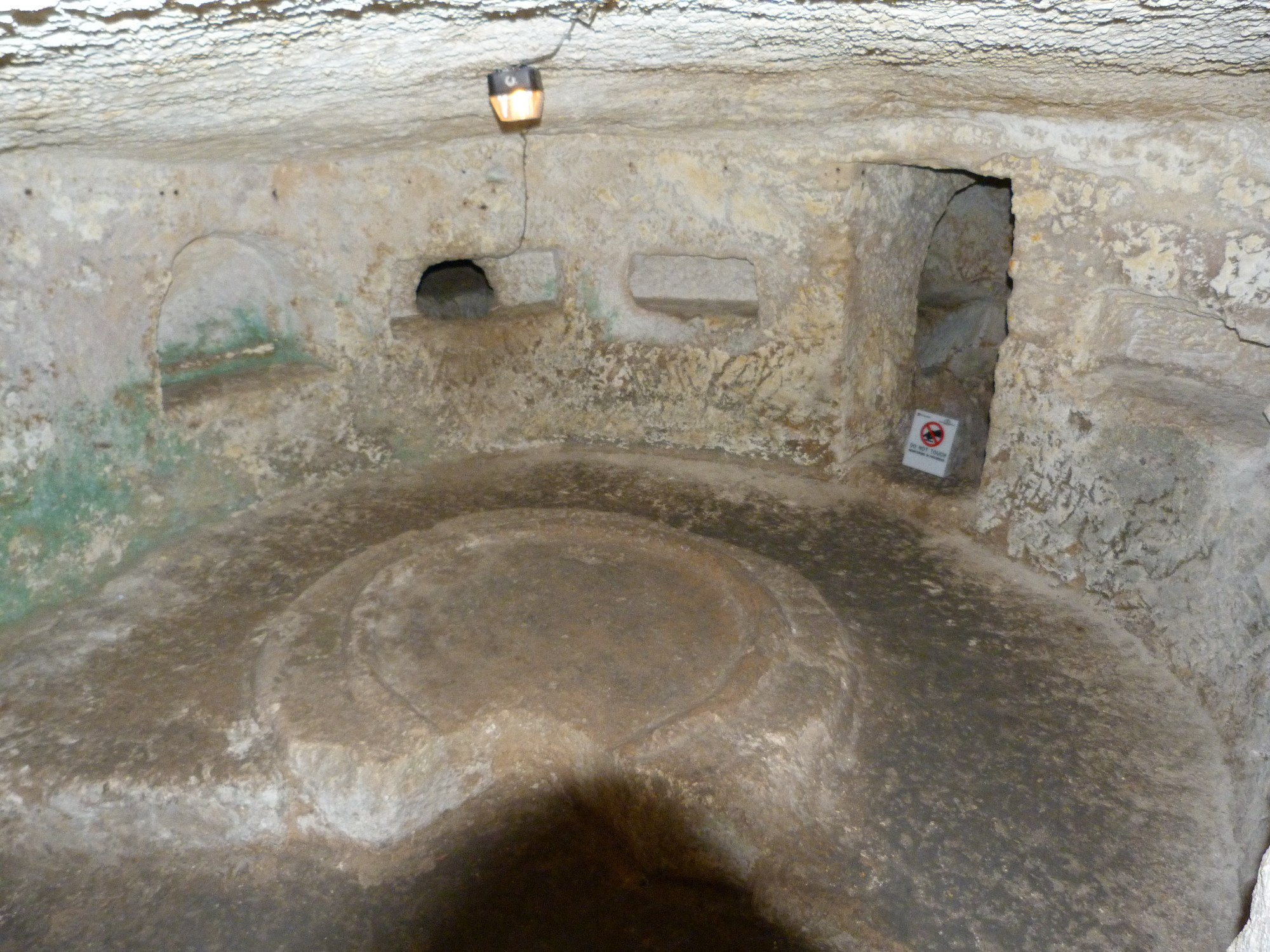 «St Paul's Catacombs» 