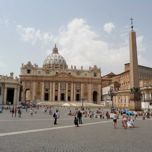 St Peters Square 