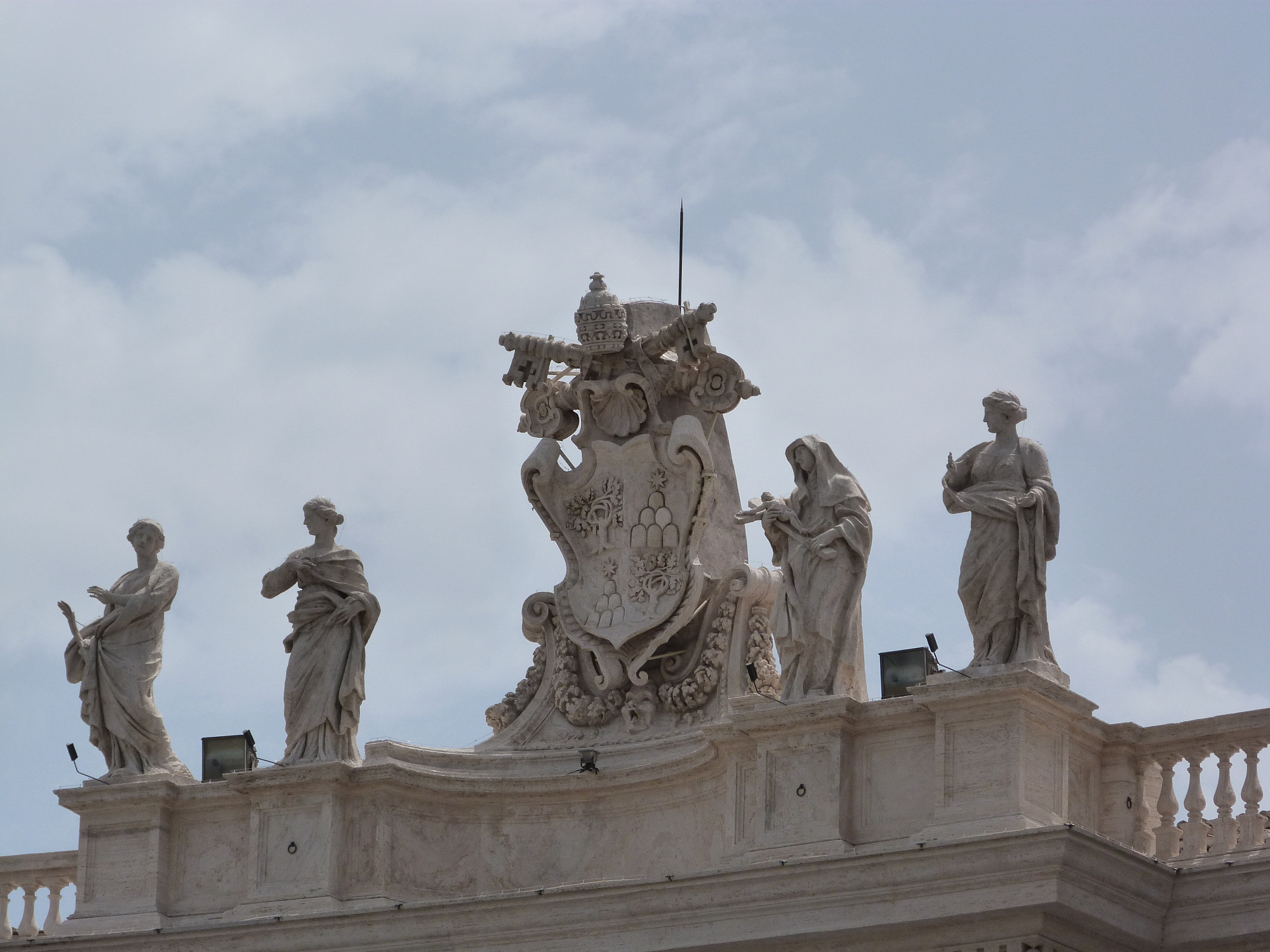Bernini`s sculptures on top of the colonnade