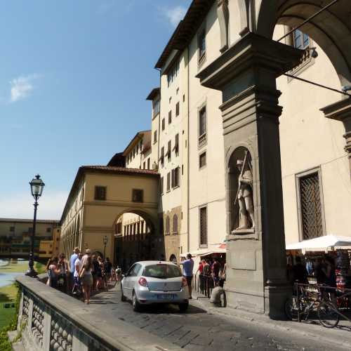 Vasari Corridor Museum