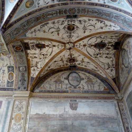 Frescoes in the first inner courtyard at medieval Palazzo Vecchio
