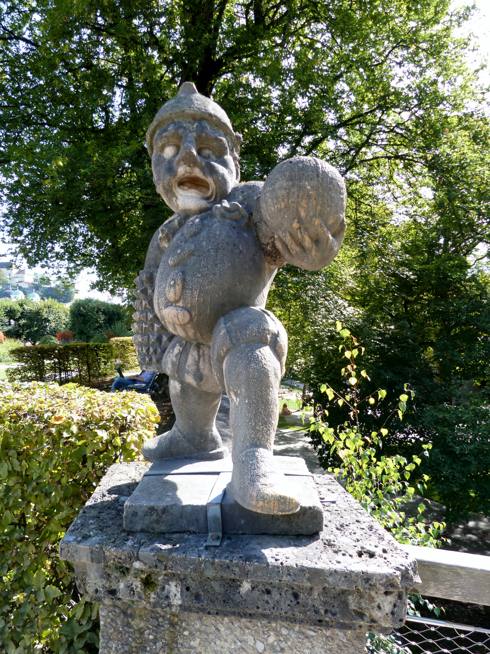Zwergelgarten Dwarf Statue