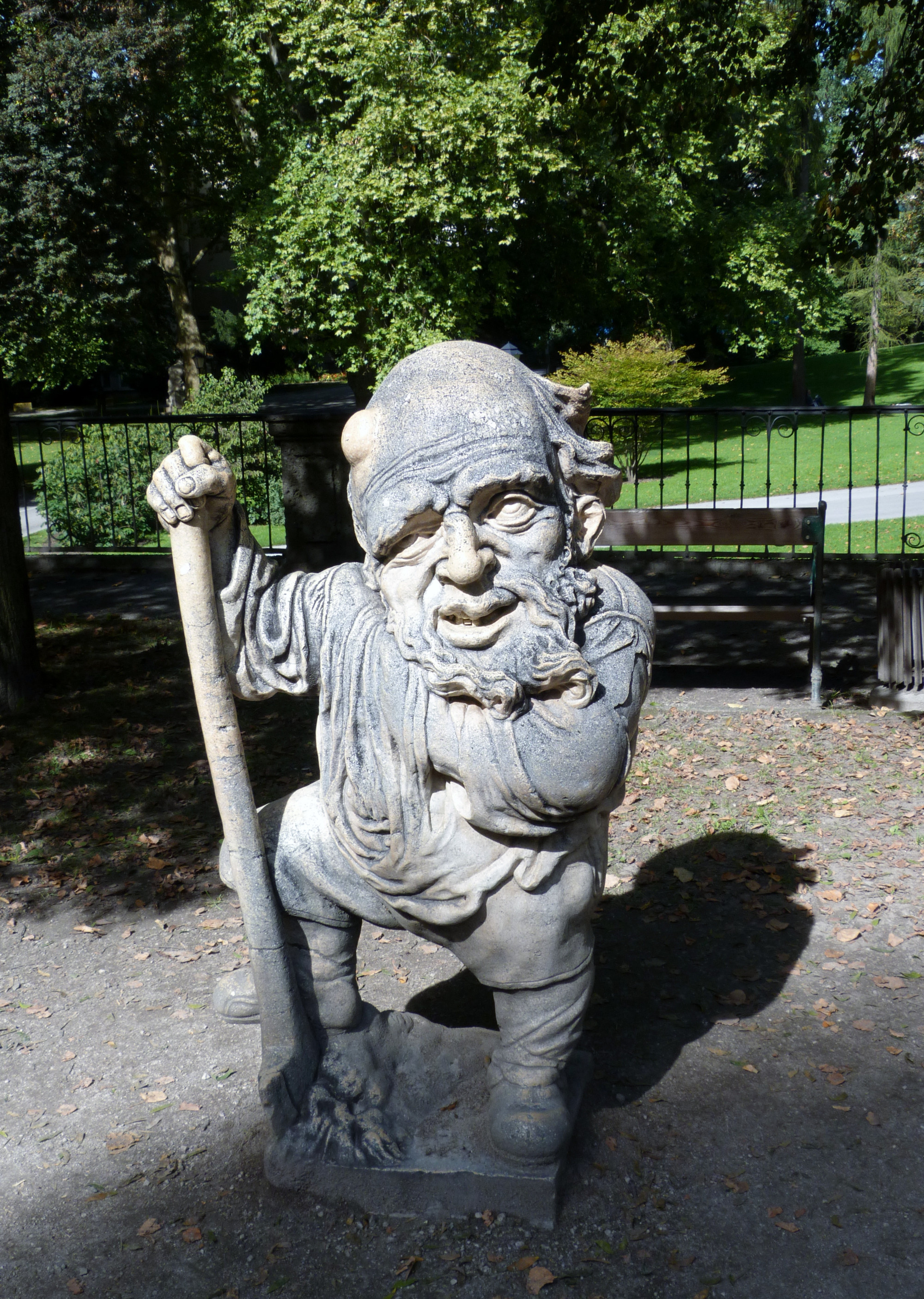 Zwergelgarten Dwarf Statue