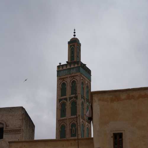 Minaret de la Mosquée Sidi Ahmed Tijani<br/>
