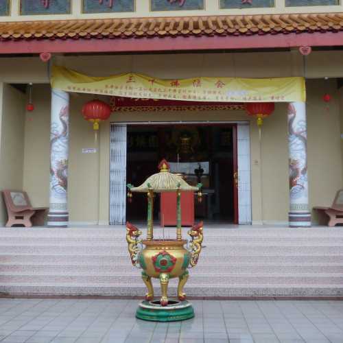 Brinchang Sam Poh Buddhist Temple