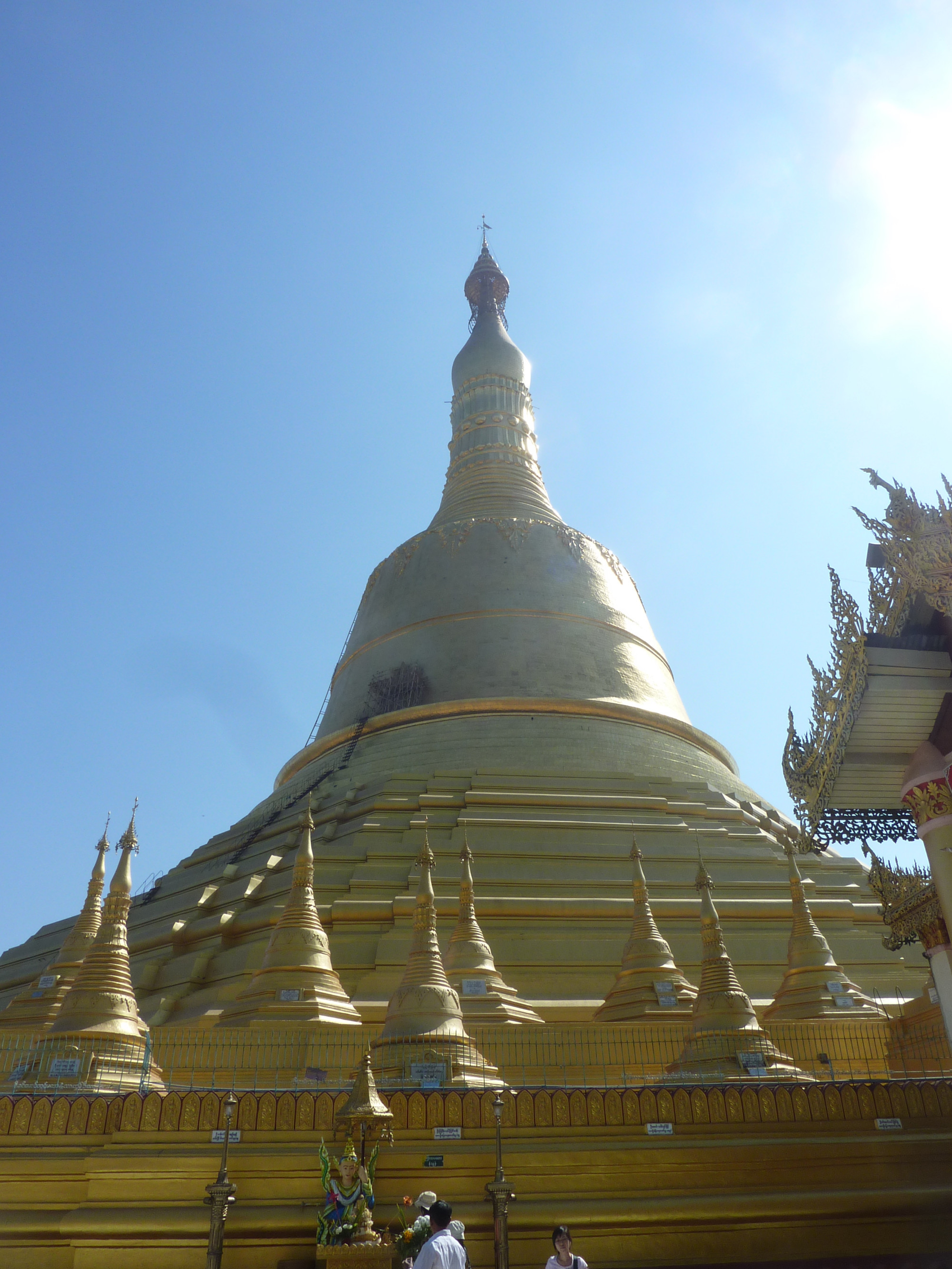 Shwemawdaw Paya, Myanmar Burma