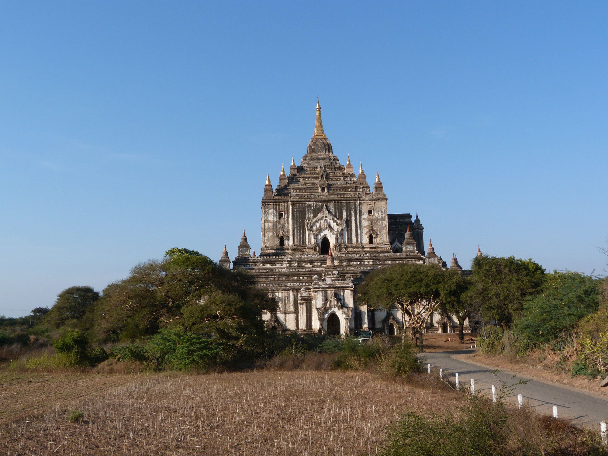 Thatbyinnu Temple, Myanmar Burma